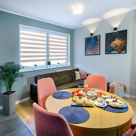 W&K Apartments - Blue Suite - Faktura Vat, Parking Кошалин Экстерьер фото