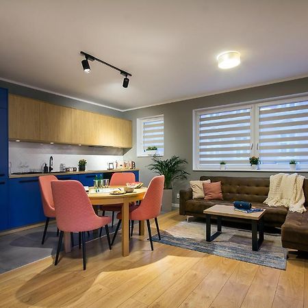 W&K Apartments - Blue Suite - Faktura Vat, Parking Кошалин Экстерьер фото