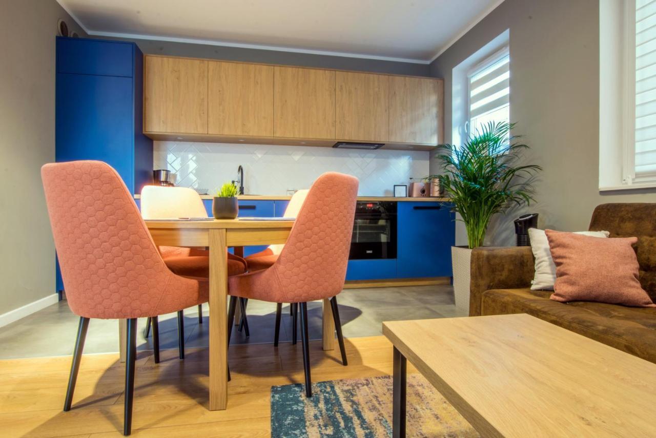 W&K Apartments - Blue Suite - Faktura Vat, Parking Кошалин Экстерьер фото