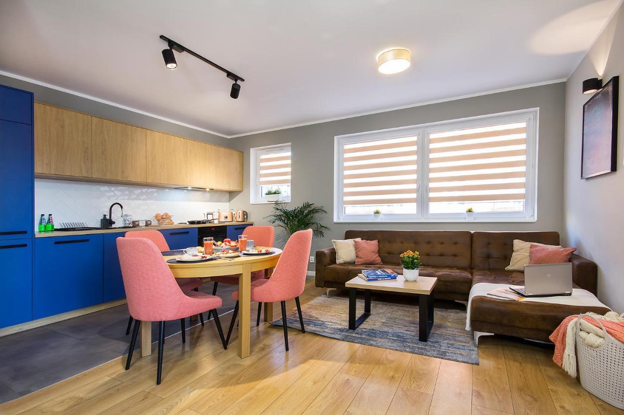 W&K Apartments - Blue Suite - Faktura Vat, Parking Кошалин Экстерьер фото